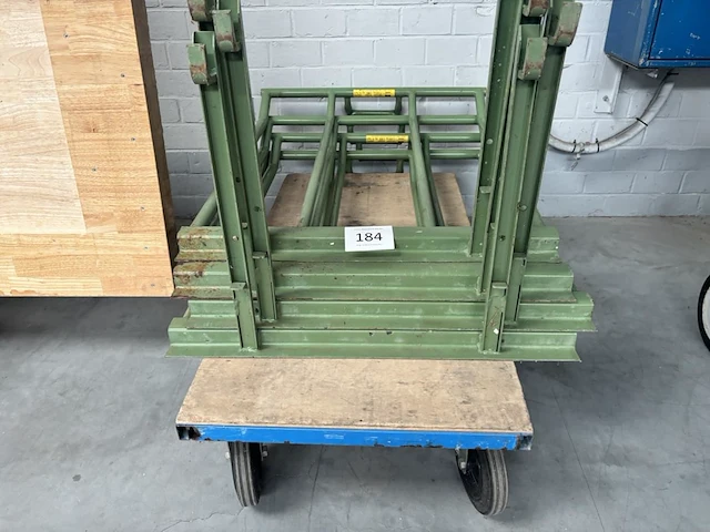 Lastdragers bito - afbeelding 3 van  3