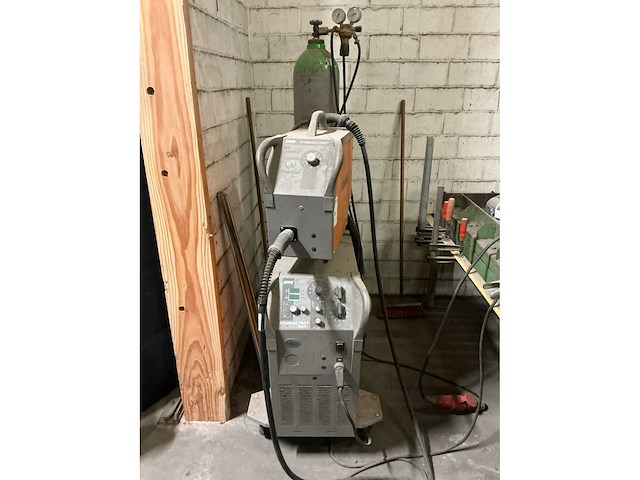 Lastek synergic pro 2 350-4 mig lasapparaat - afbeelding 2 van  5