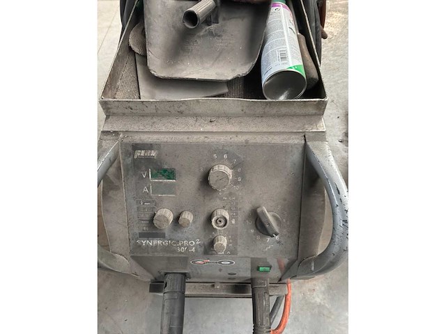 Lastek synergic pro 300-4 mig lasapparaat - afbeelding 4 van  7