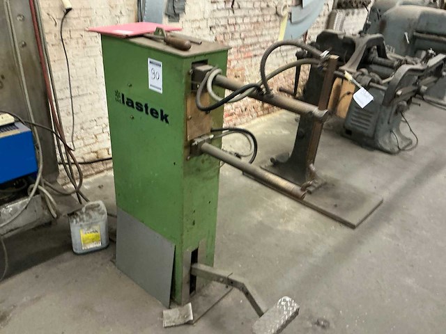 Lastek tecna 4609 puntlasmachine - afbeelding 2 van  4