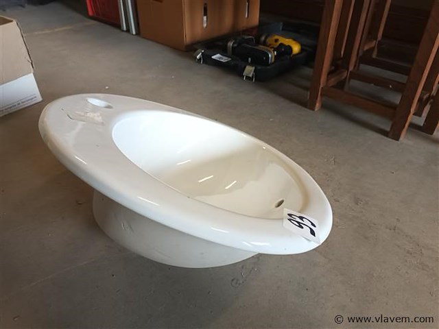 Lavabo in porselein - afbeelding 2 van  4