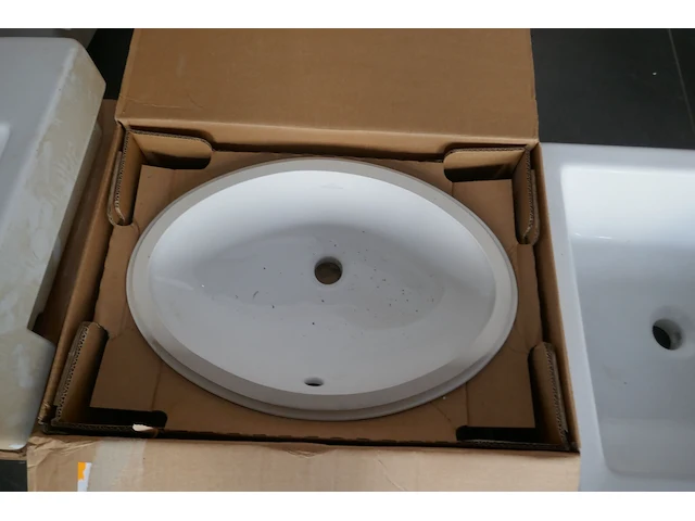Lavabo's en bestekbakken - afbeelding 3 van  6