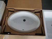 Lavabo's en bestekbakken - afbeelding 3 van  6