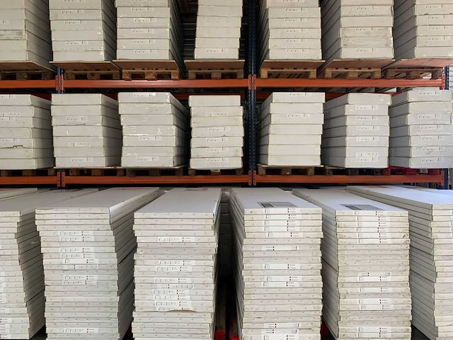 Lavinno - linteo 120x60 - handdoekradiator - afbeelding 2 van  2