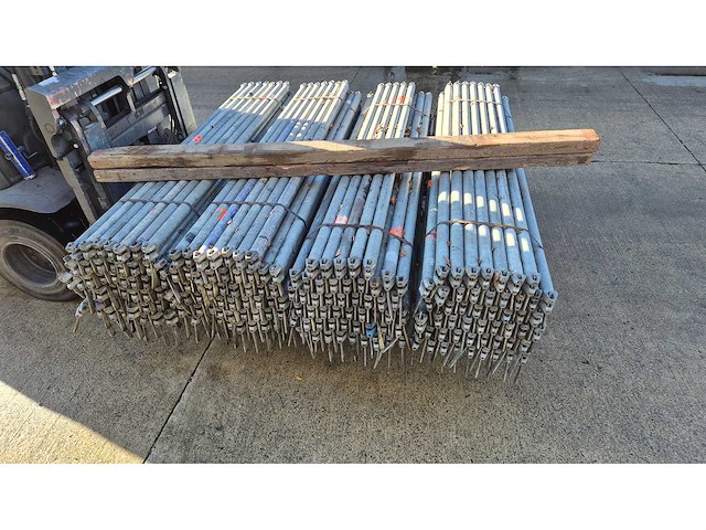 Layher - ligger 2072 variant - various staging (4x) - afbeelding 5 van  5