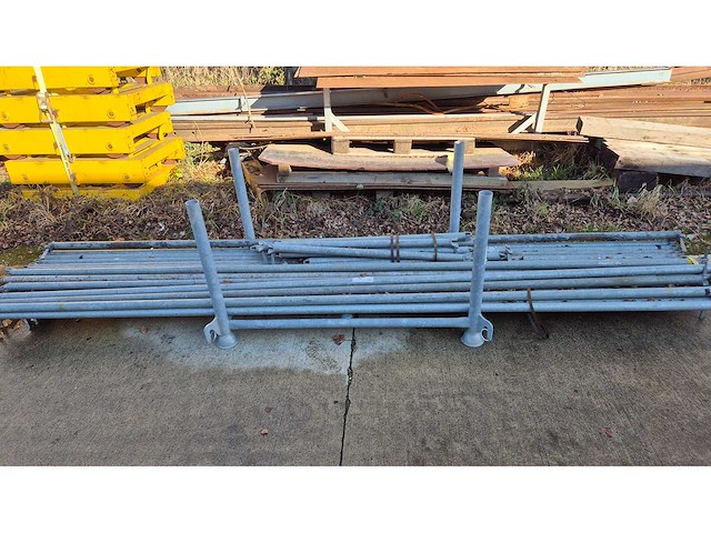 Layher - variant - various staging - afbeelding 3 van  3