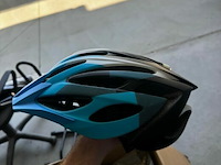 Lazer rox mtb helm zwart/cyaan xl - afbeelding 1 van  1