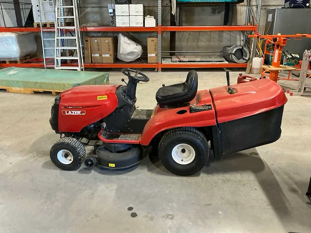 Lazer zitmaaier met briggs & stratton benzinemotor en opvangbak - afbeelding 7 van  14