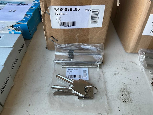 Lc k480079l04 30/60 partij cilinder sloten inclusief 3 sleutels - afbeelding 1 van  1