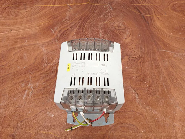 Le grand - 44268 - legrand 44268 transformator - 230v/400v naar 115v - 1000va/2000va - afbeelding 1 van  4