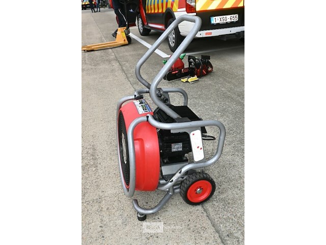 Leader overdrukventilator - afbeelding 6 van  8