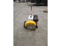 Leaf blower - afbeelding 1 van  6