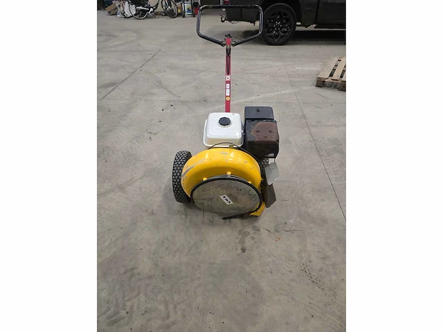 Leaf blower - afbeelding 1 van  6