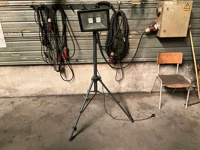 Led bouwlamp (2x) en 2 extra werflampen - afbeelding 1 van  11