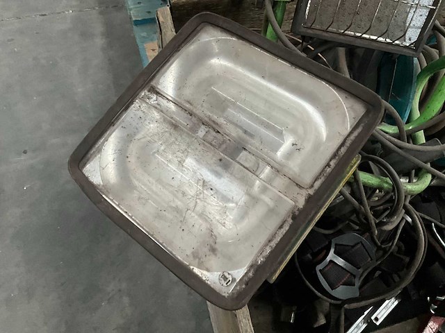 Led bouwlamp (2x) en 2 extra werflampen - afbeelding 9 van  11