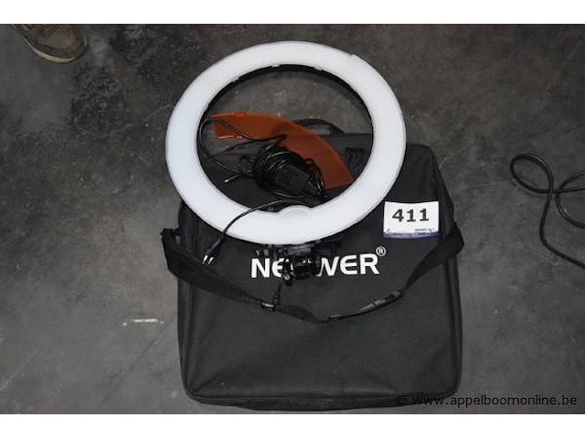 Led ringlamp neewer - afbeelding 1 van  2