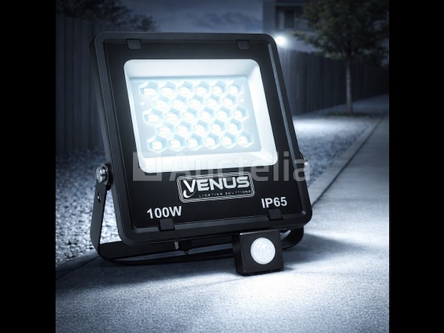 Led schijnwerper 100w – met sensor – 6500kkoud wit – ip65 waterdicht (x10) - afbeelding 2 van  5