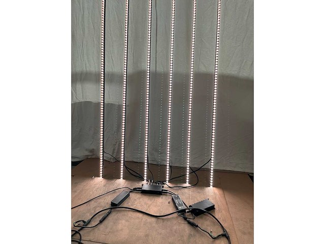 Led strip package 50 x 3mtr led strips 25mm pitch - afbeelding 3 van  15