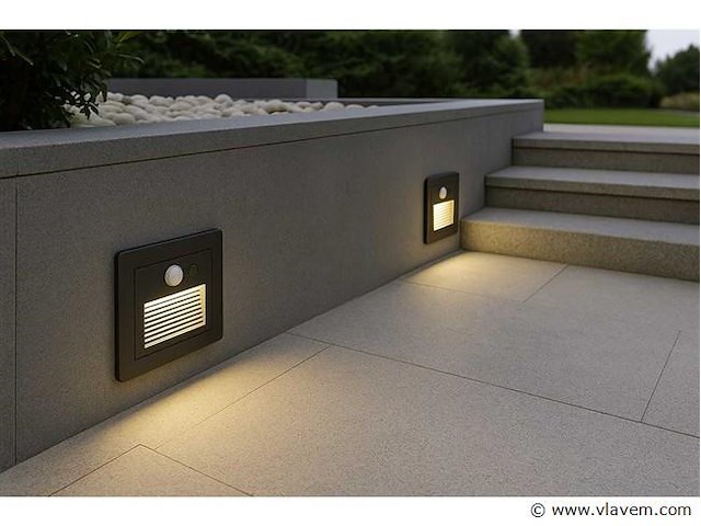 Led trapverlichting met sensor ly03 . 3w . ip65 waterdicht. antraciet (x4) - afbeelding 1 van  6