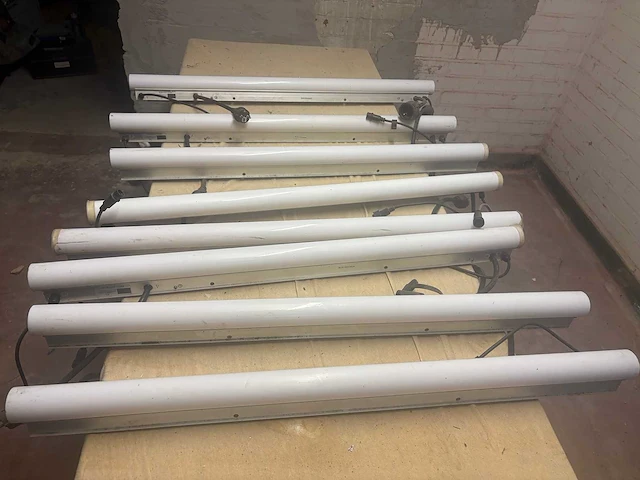 Led tube profesioneel - led par (8x) - afbeelding 1 van  5