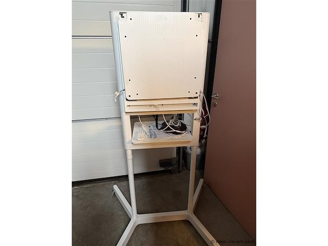 Led tv - afbeelding 3 van  5