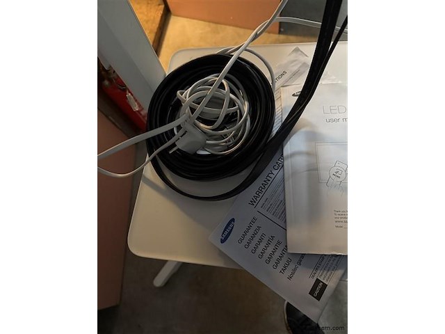 Led tv - afbeelding 5 van  5