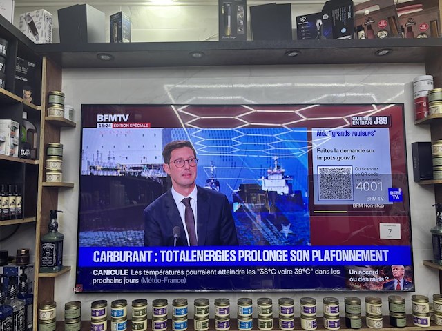 Led tv - afbeelding 1 van  2