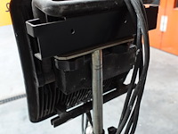 Led verstraler op statief - afbeelding 4 van  5