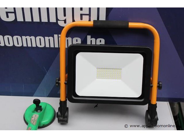 Led werflamp, accu slijptol en glazendrager - afbeelding 2 van  3