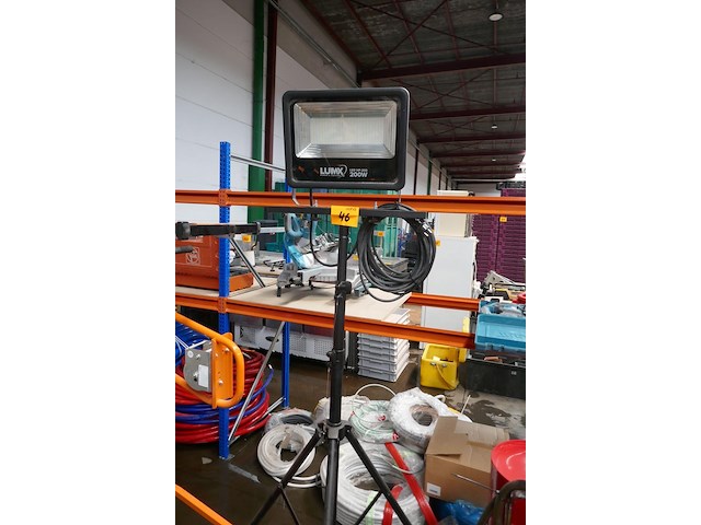 Led-werfverlichting op statief lumx - afbeelding 1 van  3