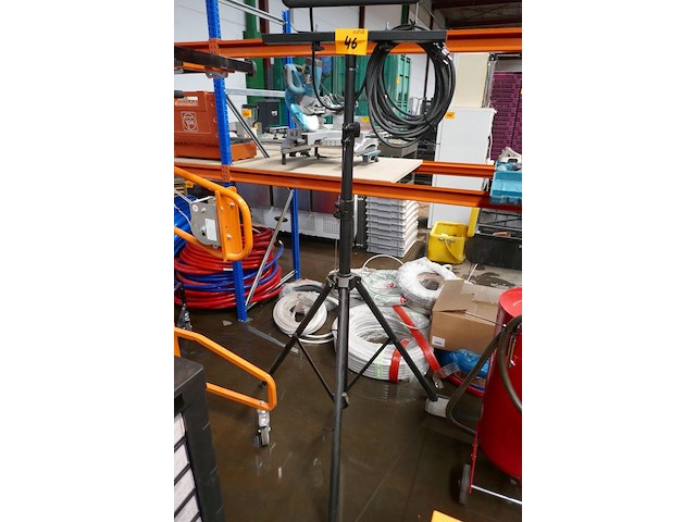 Led-werfverlichting op statief lumx - afbeelding 2 van  3