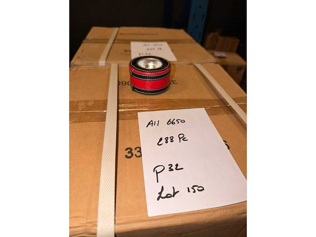 Leder theelichthouder zwart/rood - kerst- & seizoensartikelen (288x) - afbeelding 1 van  2
