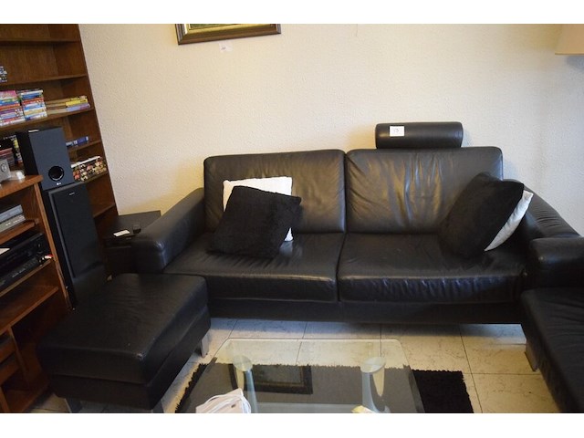 Lederen salon model vario( 1x 3zit, 1x2,5zit en 1 poef) - afbeelding 1 van  8