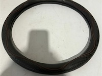 Lederen sportieve stuurhoes/overtrek binnendia 30cm - buitendia 39cm - afbeelding 1 van  3