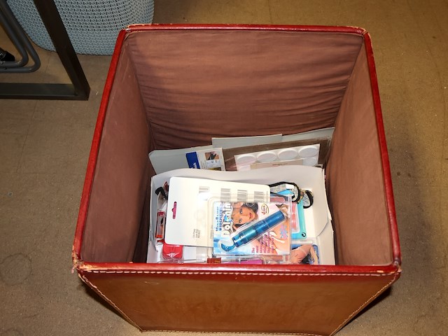 Lederen verrassingsbox - afbeelding 4 van  5