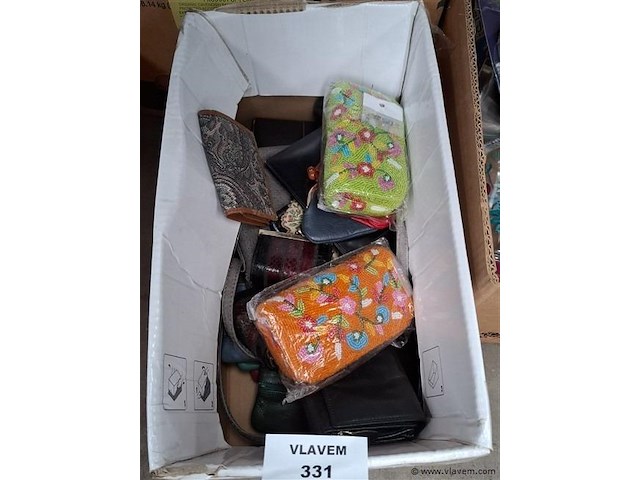 Lederwaren - afbeelding 1 van  1