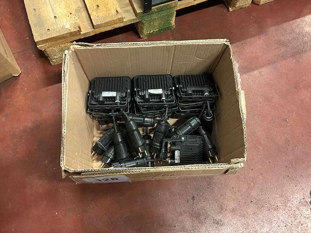 Ledstraler 20w 3000k (16x) - afbeelding 2 van  3