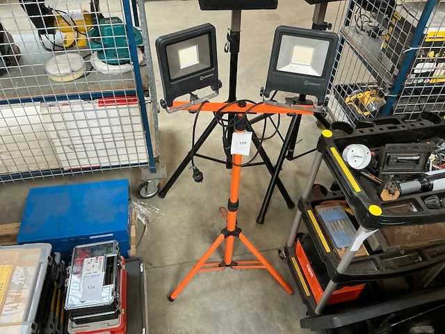 Ledvance led schijnwerpers (2x) - afbeelding 1 van  5