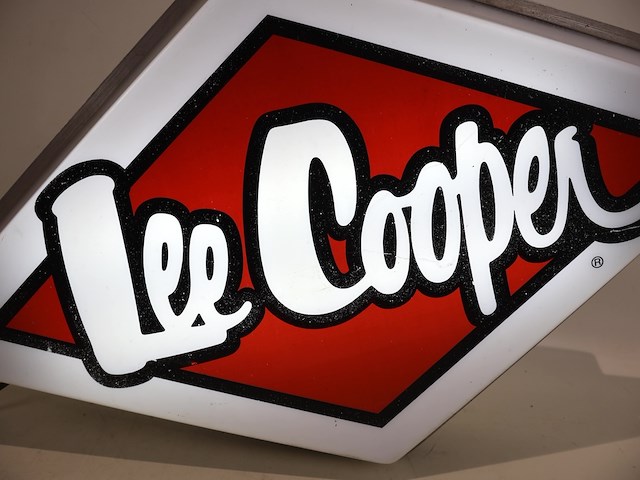 Lee cooper lichtreclame - afbeelding 6 van  9