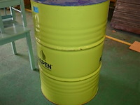 Leeg metalen olievat - afbeelding 1 van  5