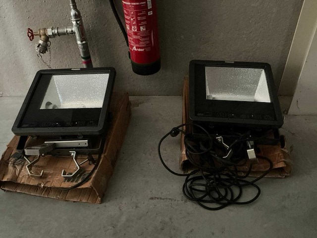 Leg illumination mig spotlight/floodlight (2x) - afbeelding 1 van  2