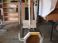 Leg press fitnessmachine voor het trainen van beenspieren - afbeelding 2 van  7