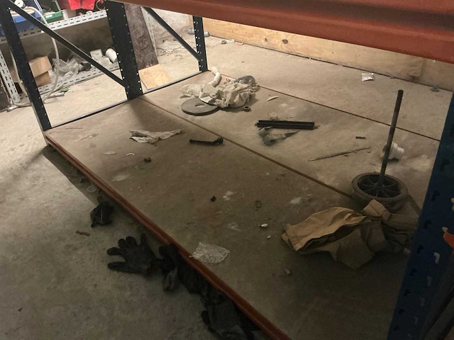 Legbordstelling met inhoud - afbeelding 8 van  16