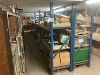 Legbordstelling met inhoud - afbeelding 1 van  16