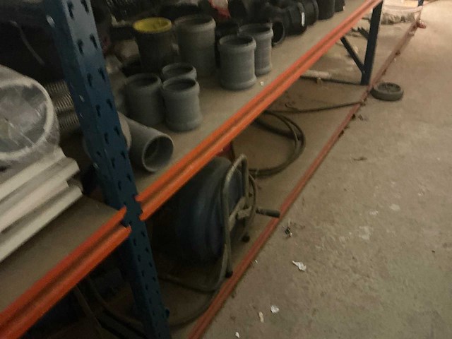 Legbordstelling met inhoud - afbeelding 7 van  15