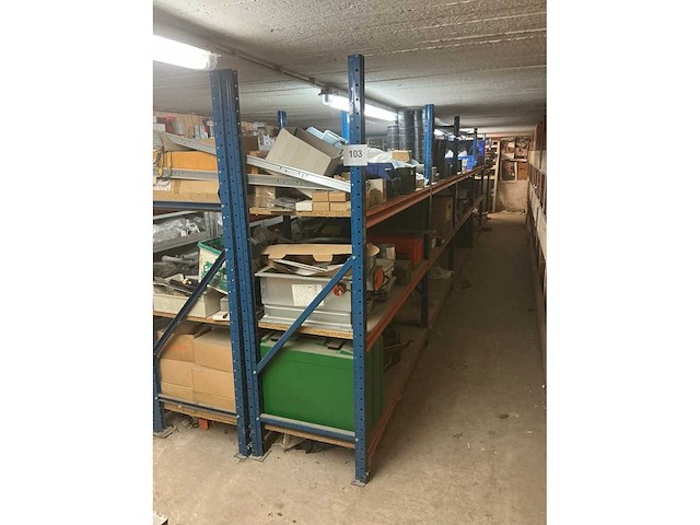 Legbordstelling met inhoud - afbeelding 8 van  15