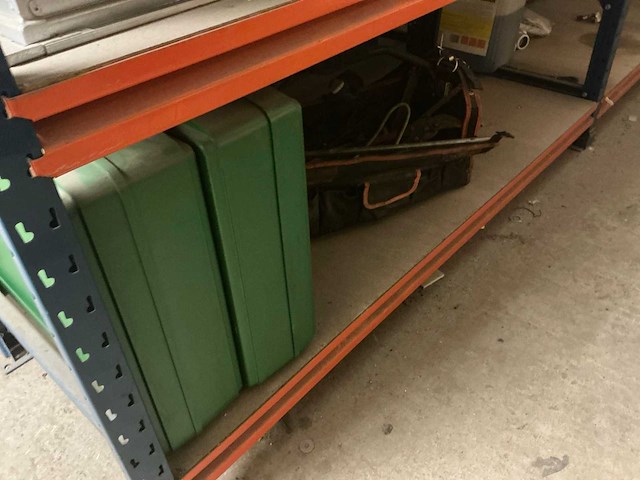 Legbordstelling met inhoud - afbeelding 11 van  15