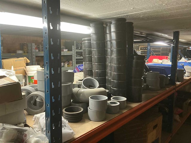 Legbordstelling met inhoud - afbeelding 12 van  15