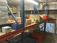 Legbordstelling met inhoud - afbeelding 10 van  21