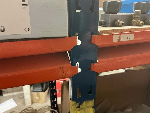 Legbordstelling met inhoud - afbeelding 14 van  21